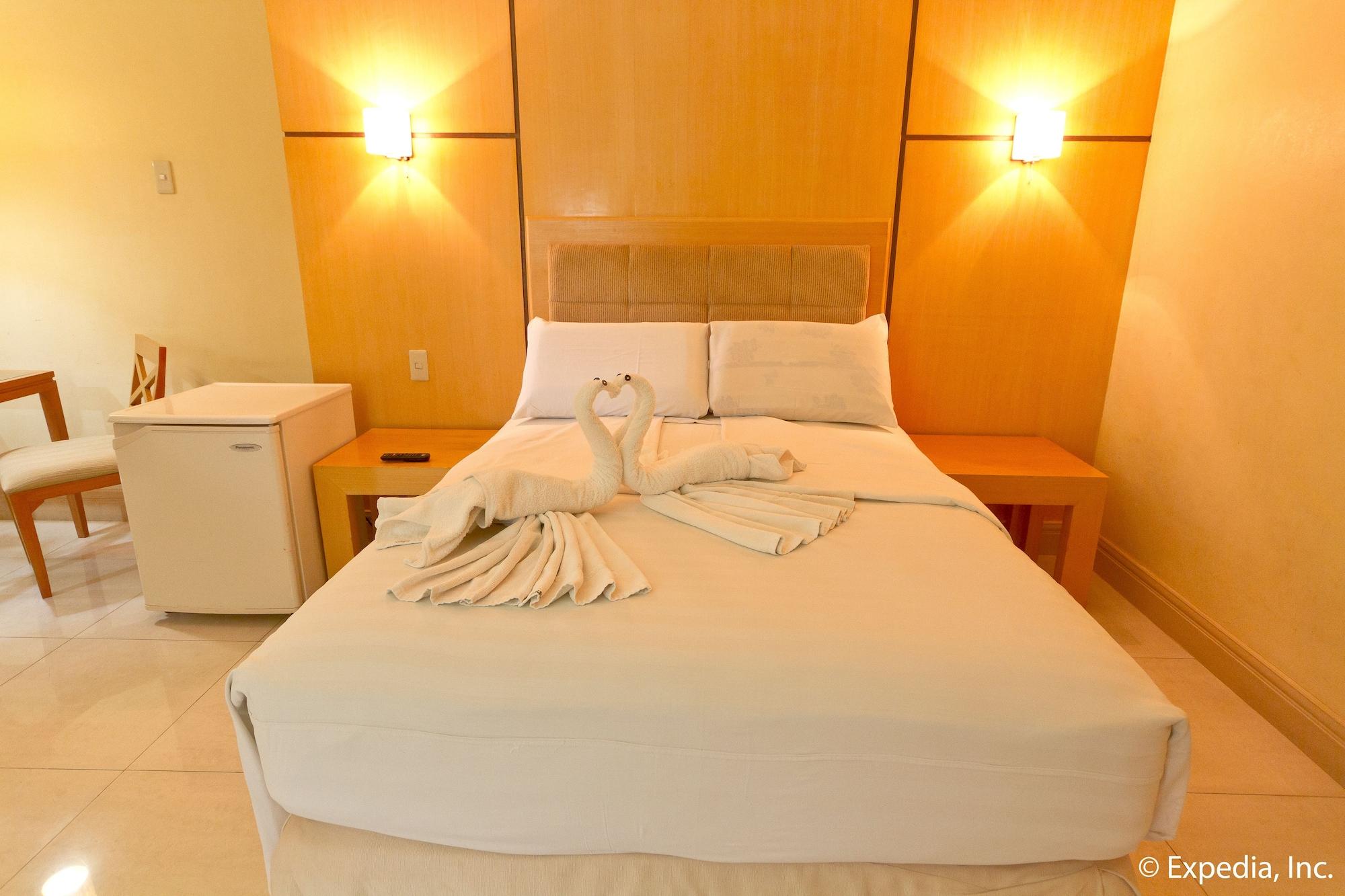 Crown Regency Residences Cebu - Quarantine Hotel Экстерьер фото